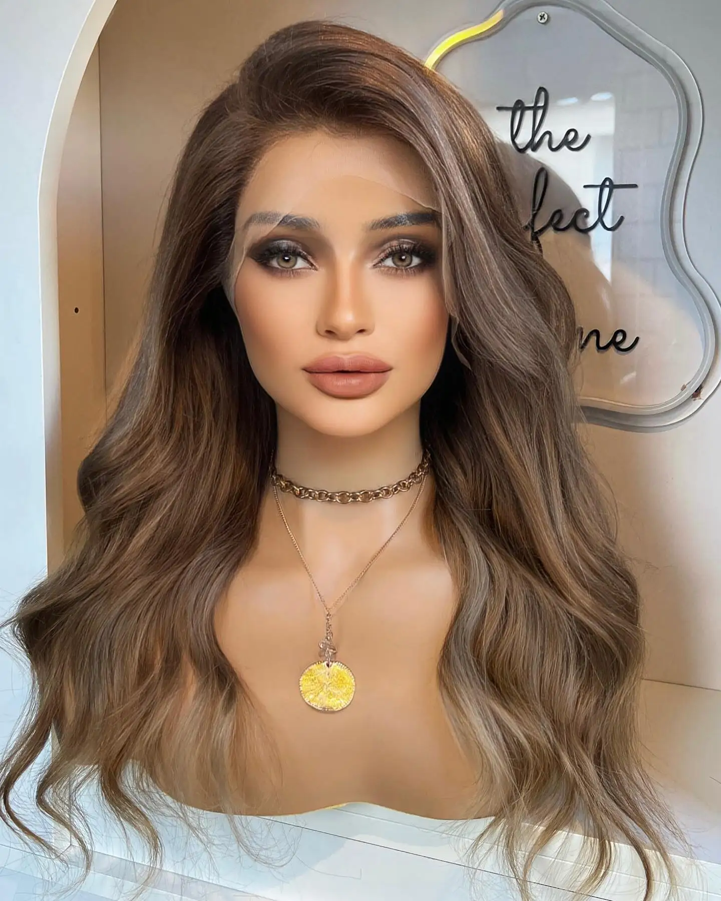 Body Wave Side Part Brown High Density Lace Wig lace front wigs synthetic For Women Cosplay Daily Use wig
Body Wave Side Part Brown High Density Lace Wig lace front wigs synthetic For Women Cosplay Daily Use wig