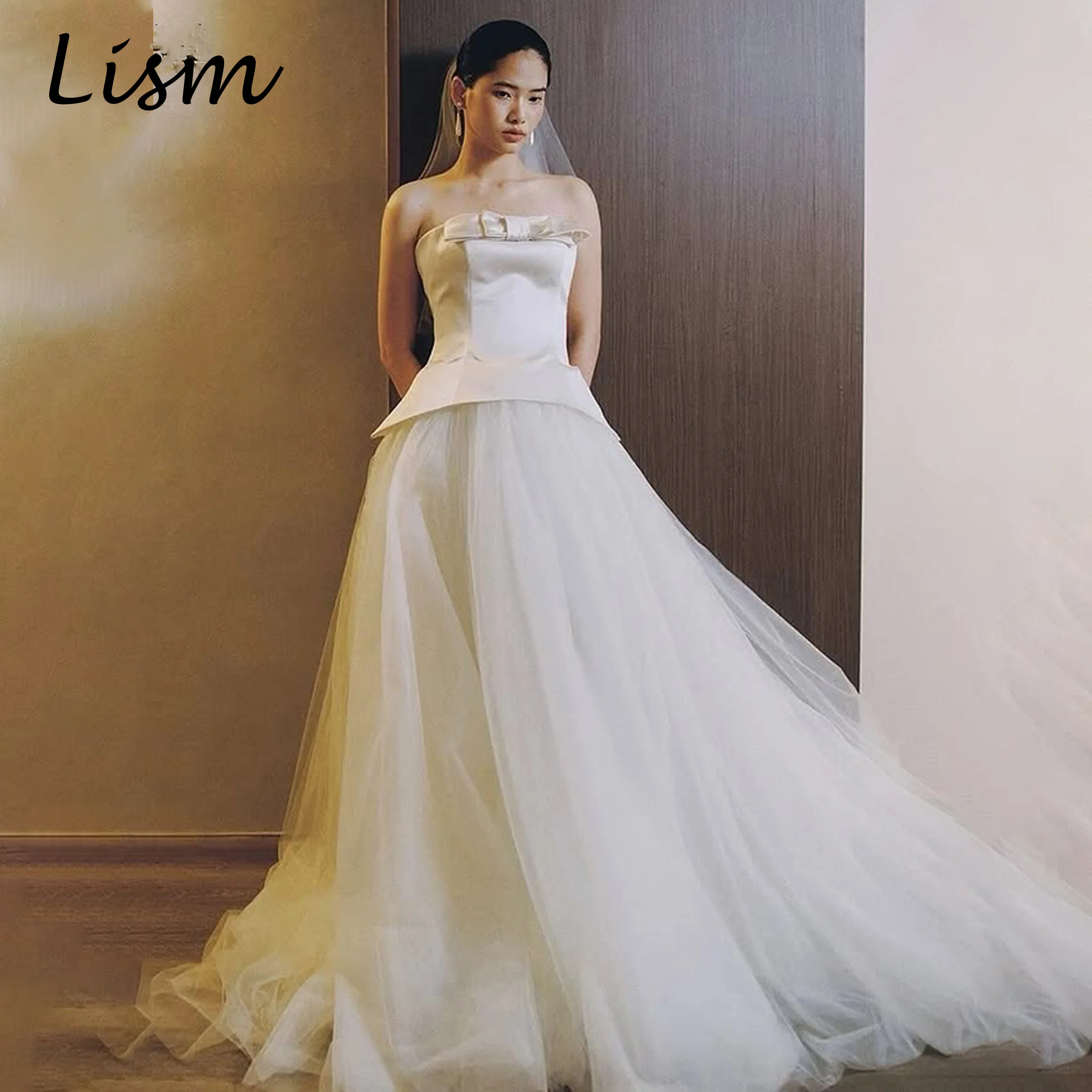 Lism Timeless Sleeveless Strapless Wedding Dresses Satin Bow Soft Net Korea Wedding Dress Photo Shoot 2026 웨딩드레스 Customized
Lism Timeless Sleeveless Strapless Wedding Dresses Satin Bow Soft Net Korea Wedding Dress Photo Shoot 2026 웨딩드레스 Customized