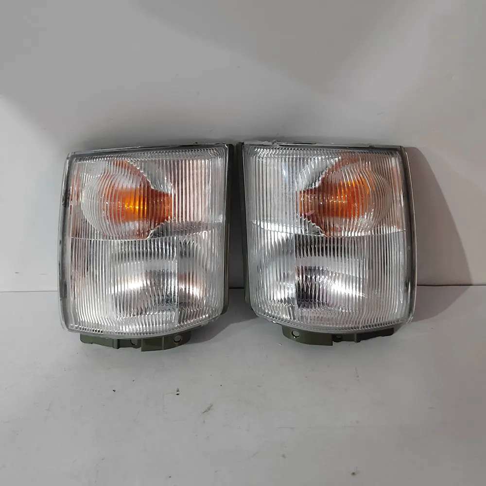 Set Car Turn Signal Light Lamp For TOYOTA DYNA XZU 1999-2003 FRONT INDICATOR WHITE Automobile Front Corner Light
Set Car Turn Signal Light Lamp For TOYOTA DYNA XZU 1999-2003 FRONT INDICATOR WHITE Automobile Front Corner Light