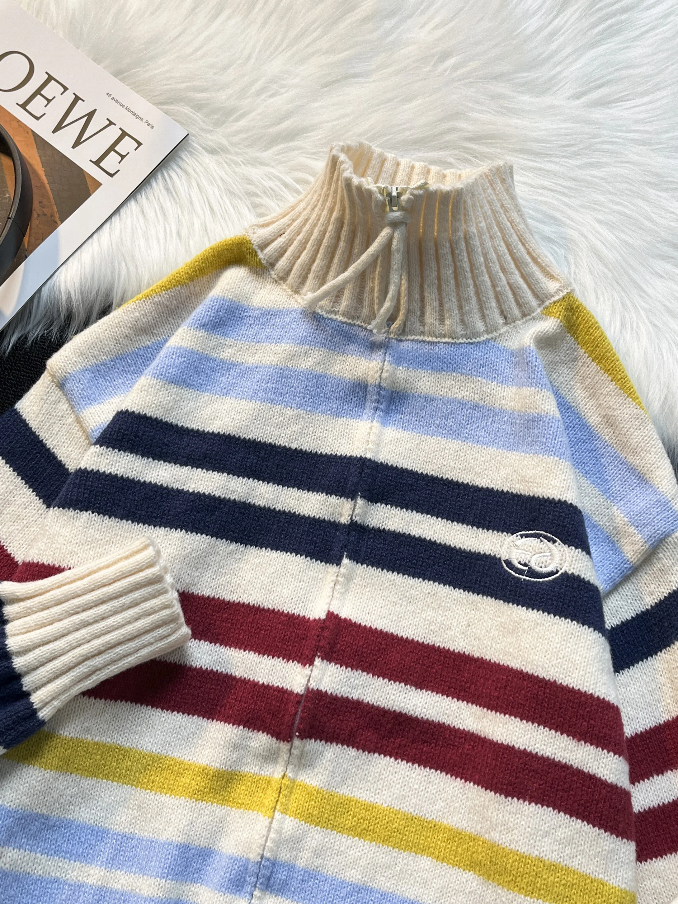 Модный полосатый вязаный кардиган свободного кроя для мужчин и пар, повседневный свитер-жакет в стиле кэжуал с длинными рукавами для ежедневной носки
Модный полосатый вязаный кардиган свободного кроя для мужчин и пар, повседневный свитер-жакет в стиле кэжуал с длинными рукавами для ежедневной носки