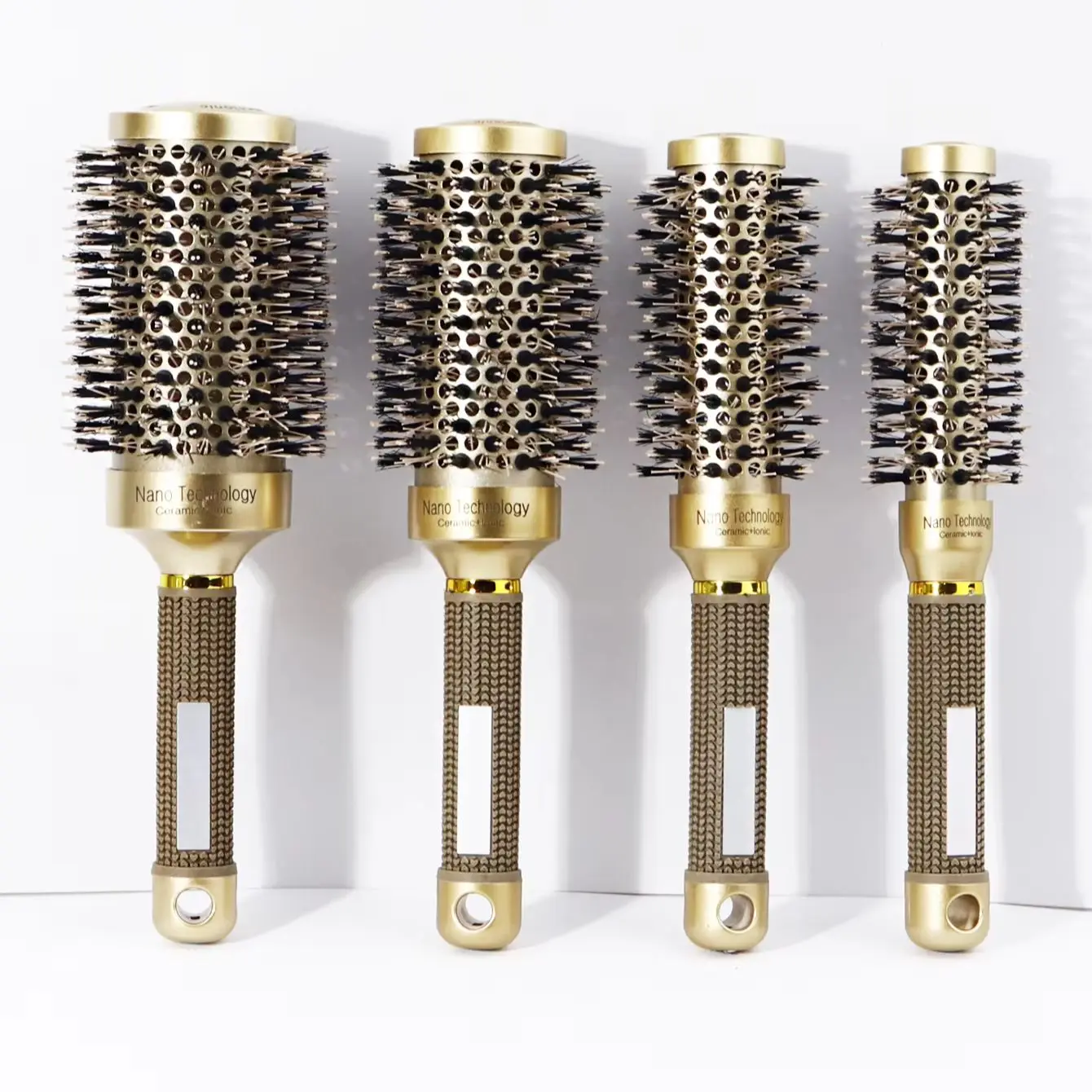 Professional Curling Comb, Anti slip Handle, Three in One Blow up Styling for Smooth Hair, special for real hair wigs
Professional Curling Comb, Anti slip Handle, Three in One Blow up Styling for Smooth Hair, special for real hair wigs