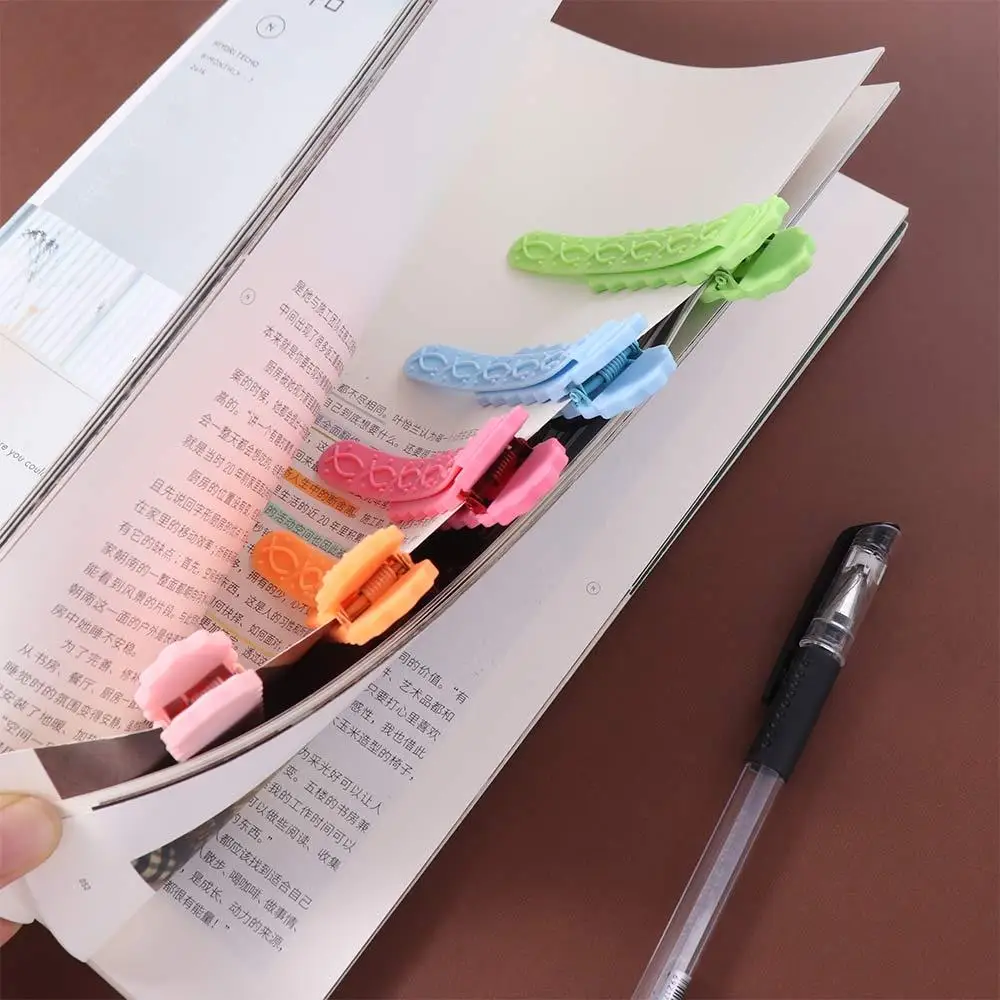 2pcs Silicone Silicone Bookmark Clip Multi-color Automatic Following Corner Page Marker Handcrated Page Divider
2pcs Silicone Silicone Bookmark Clip Multi-color Automatic Following Corner Page Marker Handcrated Page Divider
