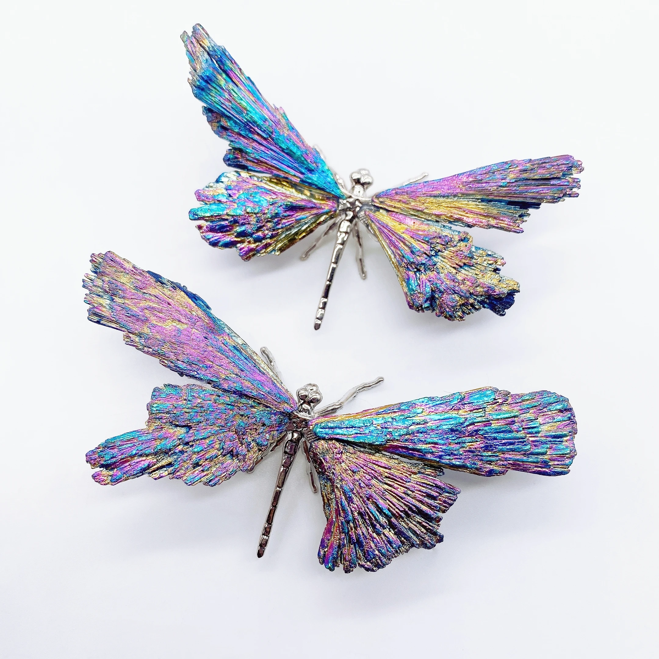 1PC Natural Colorful tourmaline Electroplanted Dragonfly spar crafts Crystal Stone Reiki Healing Home Garden Decor Chakra Gift
1PC Natural Colorful tourmaline Electroplanted Dragonfly spar crafts Crystal Stone Reiki Healing Home Garden Decor Chakra Gift