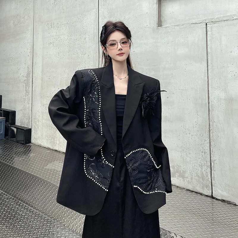 SuperAen Black Sequin Embroidery Patterns Women's Suit Spring New Elegant Loose Padded Shoulder Casual Blazer
SuperAen Black Sequin Embroidery Patterns Women's Suit Spring New Elegant Loose Padded Shoulder Casual Blazer