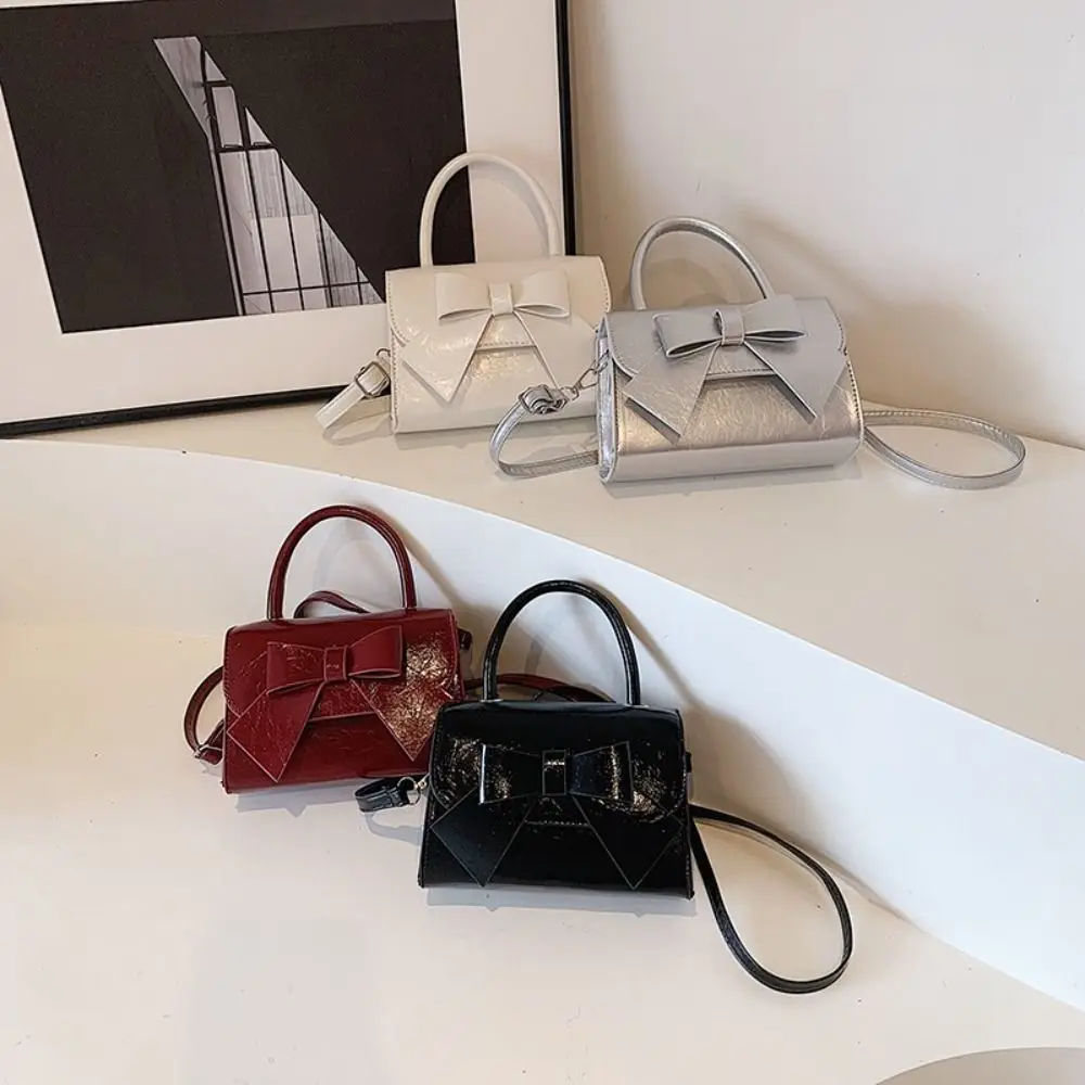 Simple Y2k Bow Shoulder Bag Solid Color PU Leather Bowknot Armpit Bag Korean Style Messenger Bag Women Handbag Girls
Simple Y2k Bow Shoulder Bag Solid Color PU Leather Bowknot Armpit Bag Korean Style Messenger Bag Women Handbag Girls