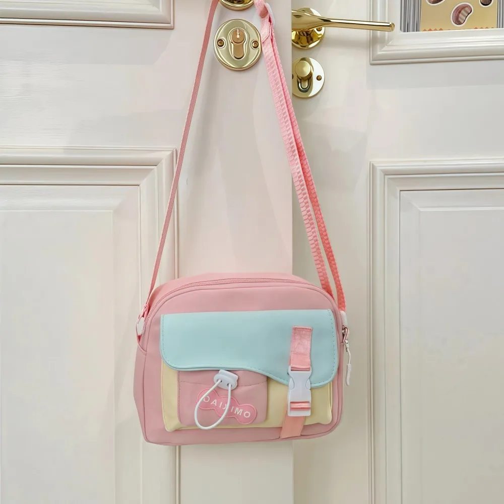 Милая женская сумка через плечо с несколькими карманами, цветная сумка из мягкой нейлоновой ткани, легкие сумки через плечо большой вместимости для девочек
Милая женская сумка через плечо с несколькими карманами, цветная сумка из мягкой нейлоновой ткани, легкие сумки через плечо большой вместимости для девочек