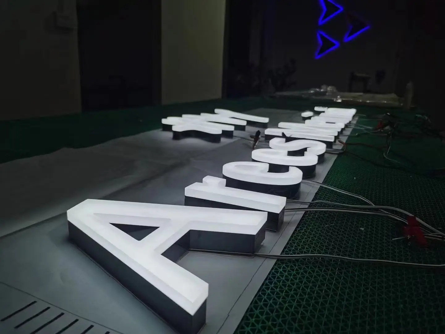 Custom Shop Front Signage,High Quality Stainless Steel With led lights, 3D LED Luminous Letters, Backlit and Front lit Letters,
Custom Shop Front Signage,High Quality Stainless Steel With led lights, 3D LED Luminous Letters, Backlit and Front lit Letters,