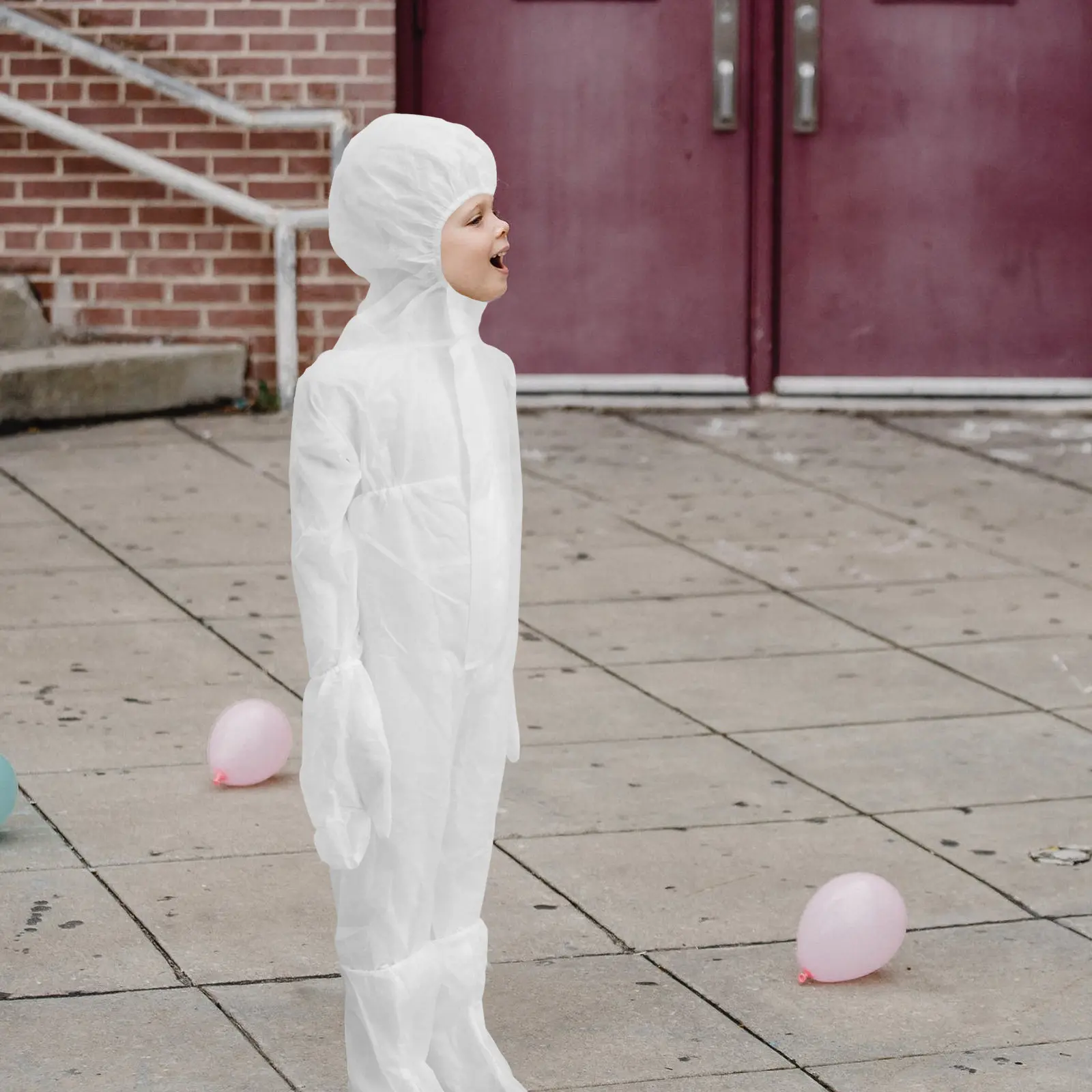 Disposable Kids Protective Coverall White Nonwoven One-Piece Hooded Zipper Suit with Glove Shoe Cover for Outdoor Sports Travel
Disposable Kids Protective Coverall White Nonwoven One-Piece Hooded Zipper Suit with Glove Shoe Cover for Outdoor Sports Travel