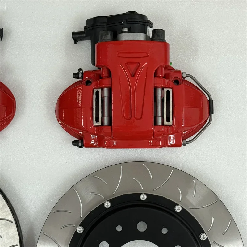 Задний интегрированный суппорт Jekit 380x28 мм для Rover L405 LC300
Задний интегрированный суппорт Jekit 380x28 мм для Rover L405 LC300