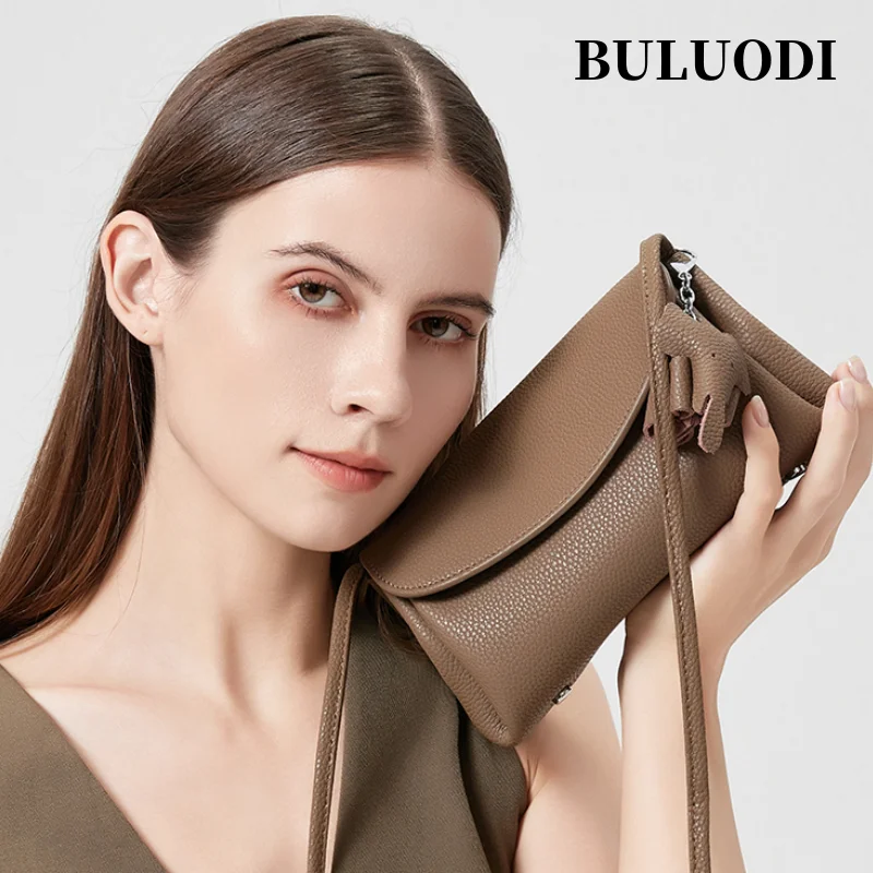 Женские модные дизайнерские сумки через плечо из натуральной кожи, мини-сумки, роскошные удобные сумки на плечо для повседневного использования и шопинга.
Женские модные дизайнерские сумки через плечо из натуральной кожи, мини-сумки, роскошные удобные сумки на плечо для повседневного использования и шопинга.