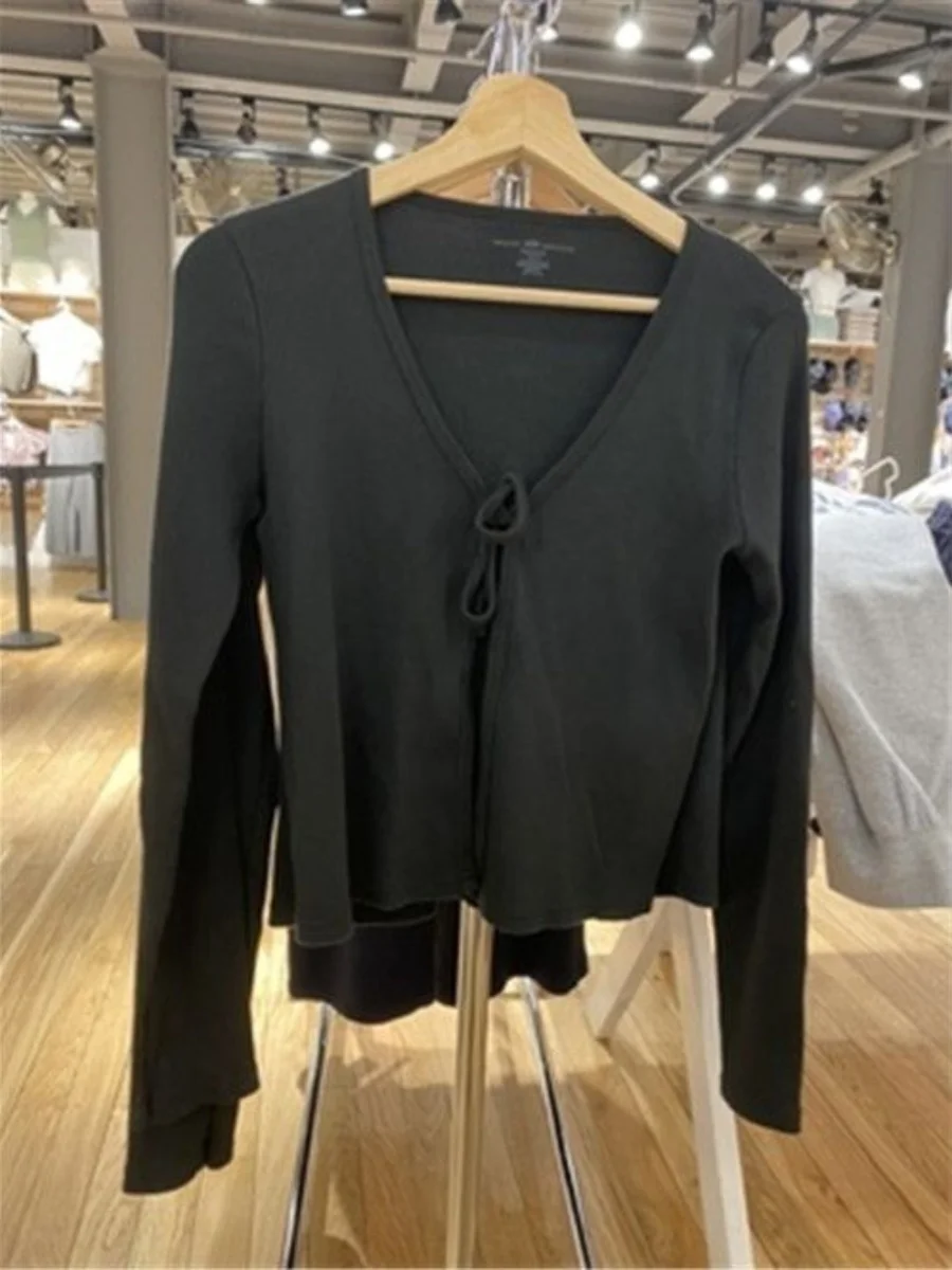 BrandyBM New V-Neck Ribbed Belted Knitted Open Cardigan Black Thin Long Sleeve Sun Protection Outerwear Top Women's Fashion
BrandyBM New V-Neck Ribbed Belted Knitted Open Cardigan Black Thin Long Sleeve Sun Protection Outerwear Top Women's Fashion