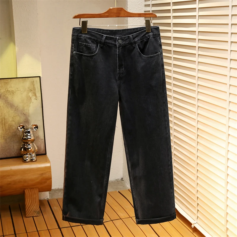 New Men's Black Jeans Brand Clothes Cotton Straight Loose Denim Trousers Business Casual Luxury Male Wide Pants Size 28-38
New Men's Black Jeans Brand Clothes Cotton Straight Loose Denim Trousers Business Casual Luxury Male Wide Pants Size 28-38