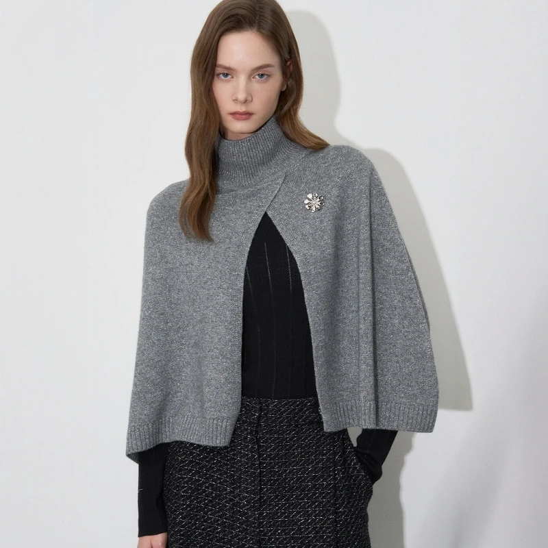 Elegant High Collar Furry Shawl for Women Warm Commute Layering Style Short Length Long Sleeve Knitted Sweater Girl's Fashion
Elegant High Collar Furry Shawl for Women Warm Commute Layering Style Short Length Long Sleeve Knitted Sweater Girl's Fashion