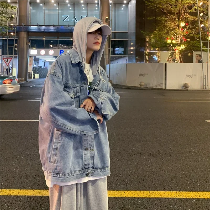 Men Loose Fit Street wear Versatile All-Match Casual Washed Lapel Jean Coat New Autumn Trendy Korean Fake Two-piece Jacket
Men Loose Fit Street wear Versatile All-Match Casual Washed Lapel Jean Coat New Autumn Trendy Korean Fake Two-piece Jacket