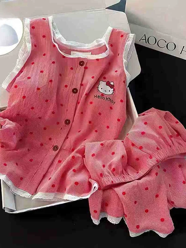 Cartoon Print Sleepwear Set Women's Summer Lace Trim Polka Dot Shorts Home Clothes Trendy Vest Style Comfortable Straight Cut
Cartoon Print Sleepwear Set Women's Summer Lace Trim Polka Dot Shorts Home Clothes Trendy Vest Style Comfortable Straight Cut