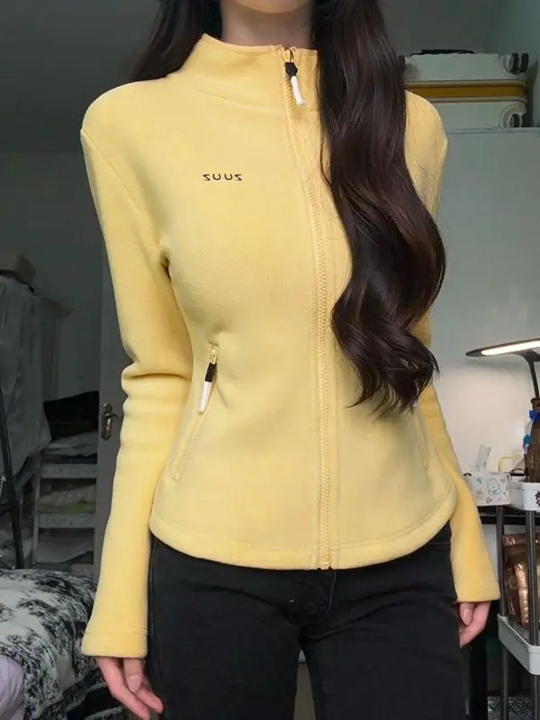 Женская зимняя укороченная куртка Fuyuan Milk Yellow с флисовой подкладкой, приталенная, с воротником-стойкой, новая модная толстовка для йоги
Женская зимняя укороченная куртка Fuyuan Milk Yellow с флисовой подкладкой, приталенная, с воротником-стойкой, новая модная толстовка для йоги