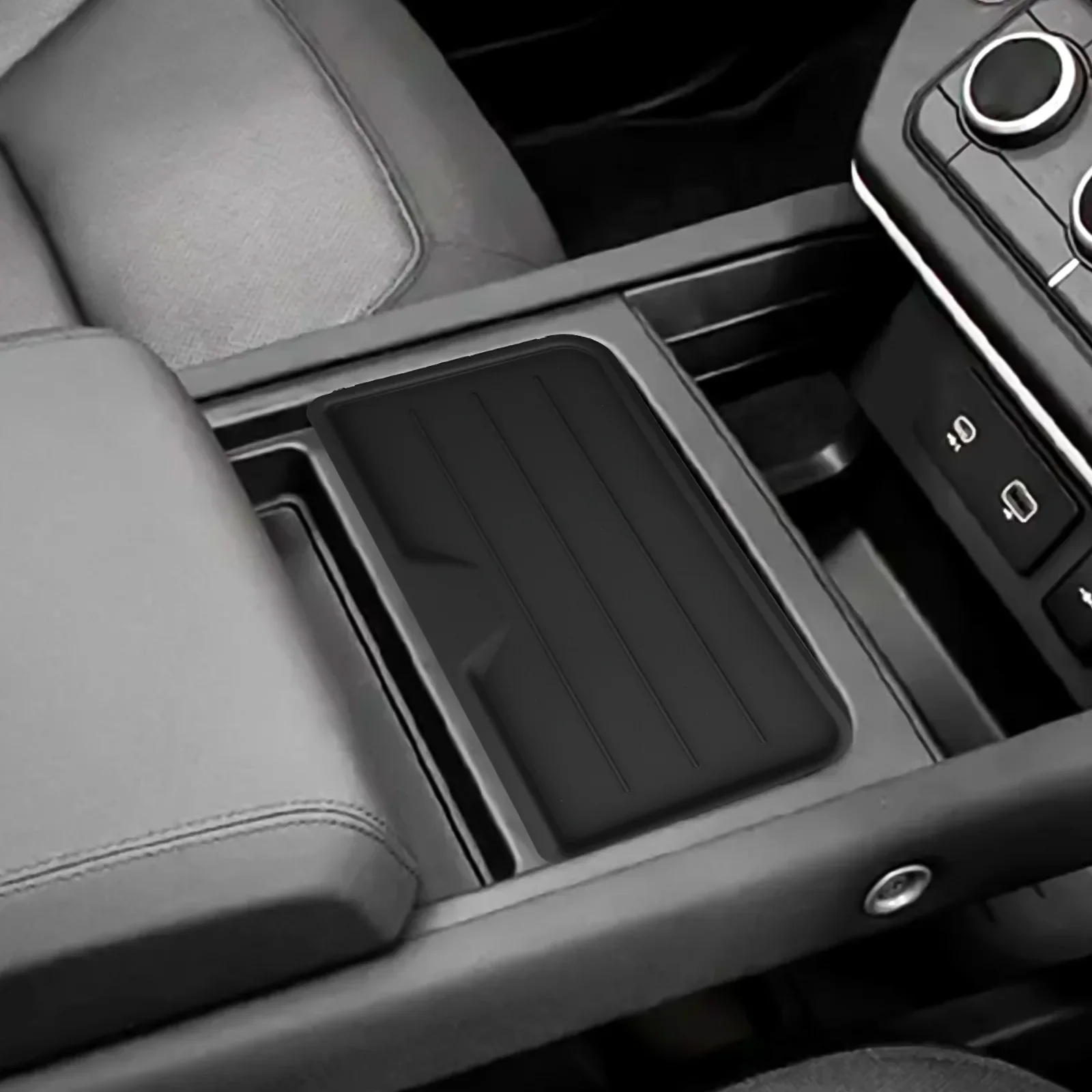 Vehicle Interior Accessories As Shown Coin Tray Coin Tray For Defender L663 Easy Installation OE Reference Required
Vehicle Interior Accessories As Shown Coin Tray Coin Tray For Defender L663 Easy Installation OE Reference Required