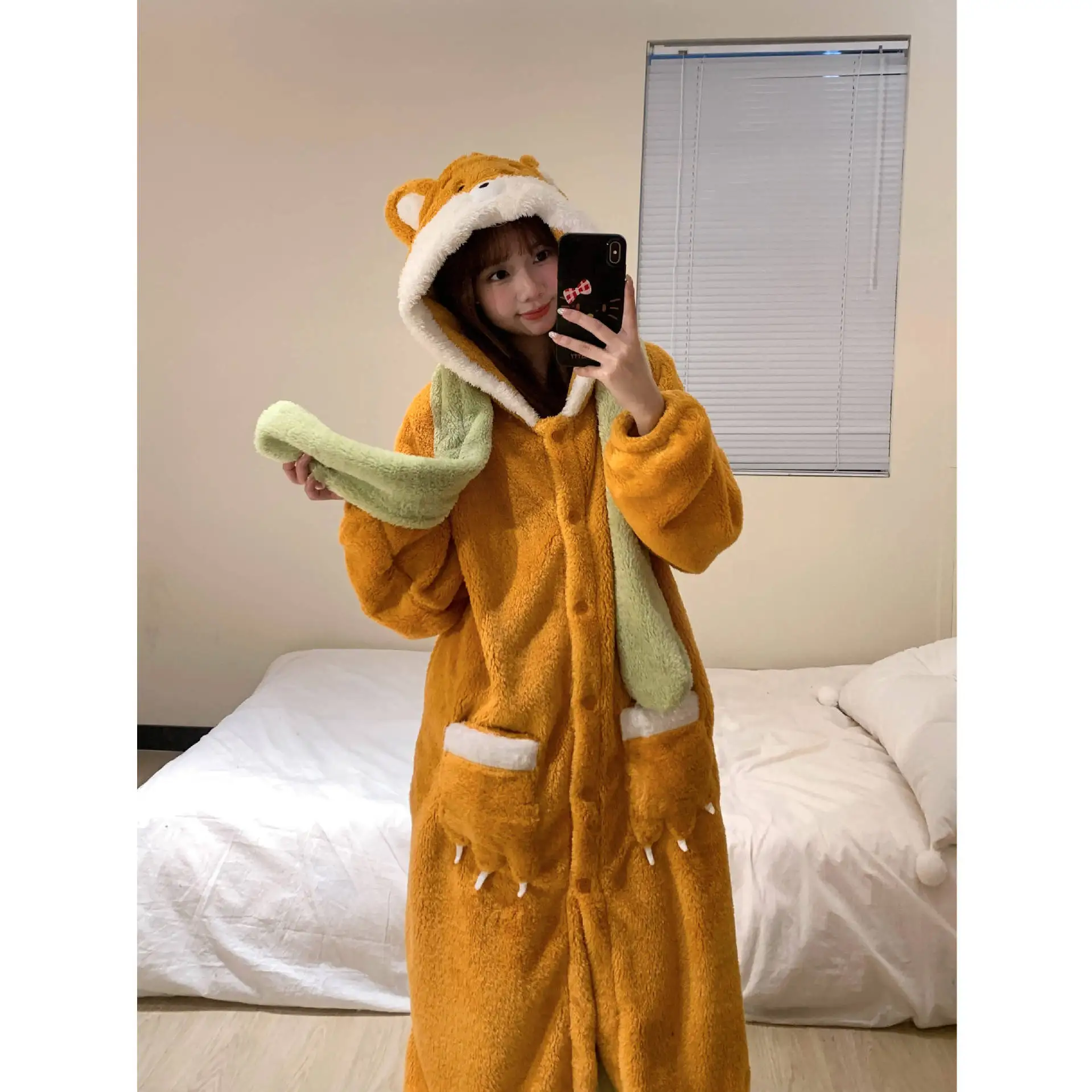 Cartoon Fox Hooded Pajamas Set Girls Winter Plus Velvet Thickened Warm Cute Sleepwear Set Long Bathrobe Home Clothes 2Pcs
Cartoon Fox Hooded Pajamas Set Girls Winter Plus Velvet Thickened Warm Cute Sleepwear Set Long Bathrobe Home Clothes 2Pcs