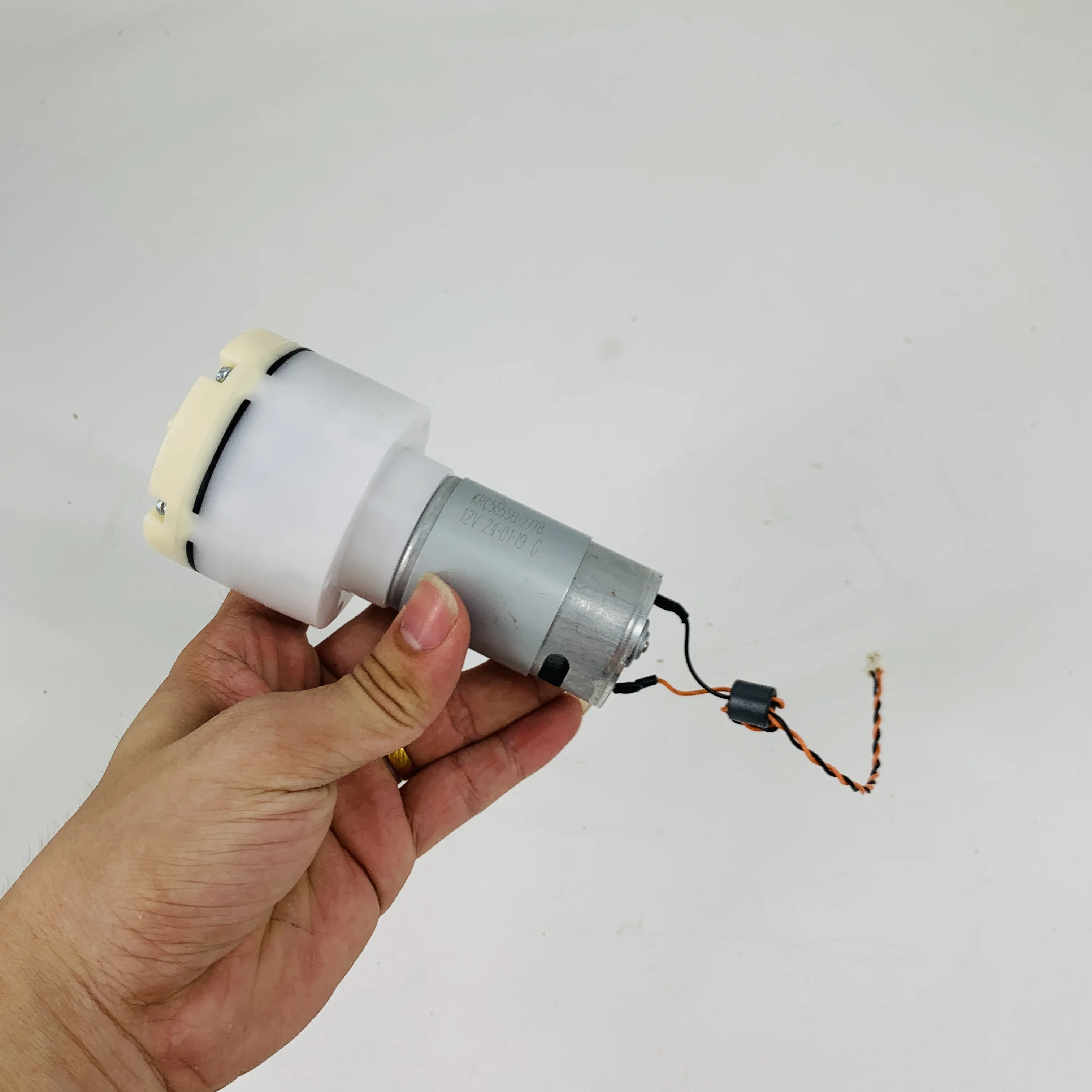 Dreame L10s Ultra L10 Prime L10s Ultra SE Robot Sewage Pump Accessories
Dreame L10s Ultra L10 Prime L10s Ultra SE Robot Sewage Pump Accessories