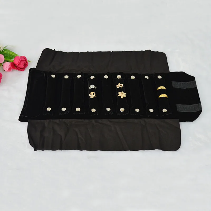 Черная бархатная сумка для хранения ювелирных изделий, сумка для демонстрации ювелирных изделий, сумка для организации аксессуаров, сумка для хранения ювелирных изделий в рулонах и колец
Черная бархатная сумка для хранения ювелирных изделий, сумка для демонстрации ювелирных изделий, сумка для организации аксессуаров, сумка для хранения ювелирных изделий в рулонах и колец