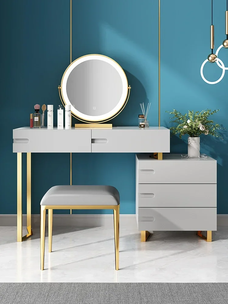 Light luxury rock board dressing table bedroom net red ins style minimalist multifunctional light mirror storage dressing table
Light luxury rock board dressing table bedroom net red ins style minimalist multifunctional light mirror storage dressing table
