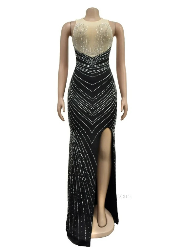 Evening Dress 2025 Rhinestone Mermaid Gown Sleeveless Bodycon Dress with High Slit & Mesh Details
Evening Dress 2025 Rhinestone Mermaid Gown Sleeveless Bodycon Dress with High Slit & Mesh Details