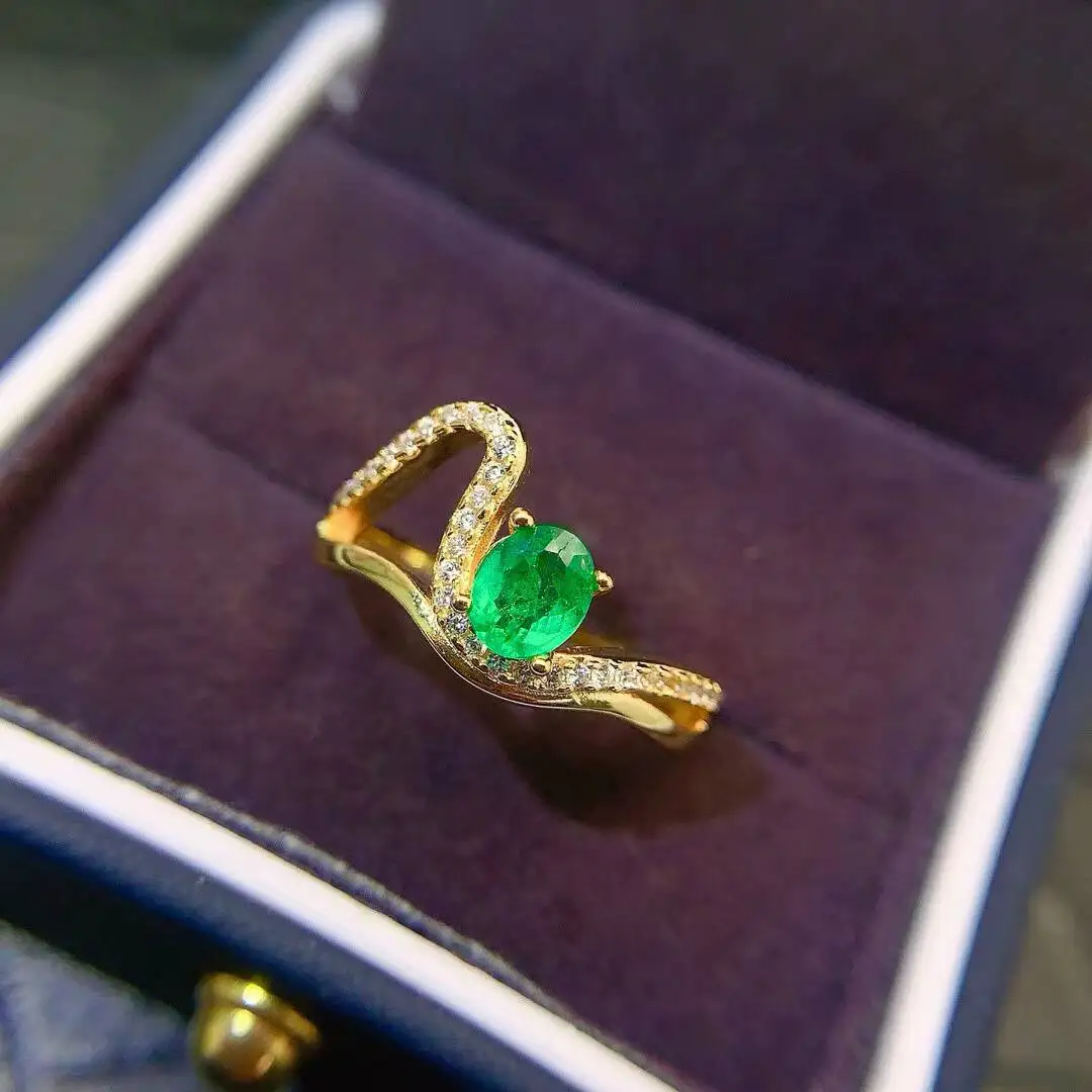 KJJEAXCMY New Jewelry Natural Women's Emerald Ring 925 silver inlay Colorful and splendid High clarity supports detection
KJJEAXCMY New Jewelry Natural Women's Emerald Ring 925 silver inlay Colorful and splendid High clarity supports detection