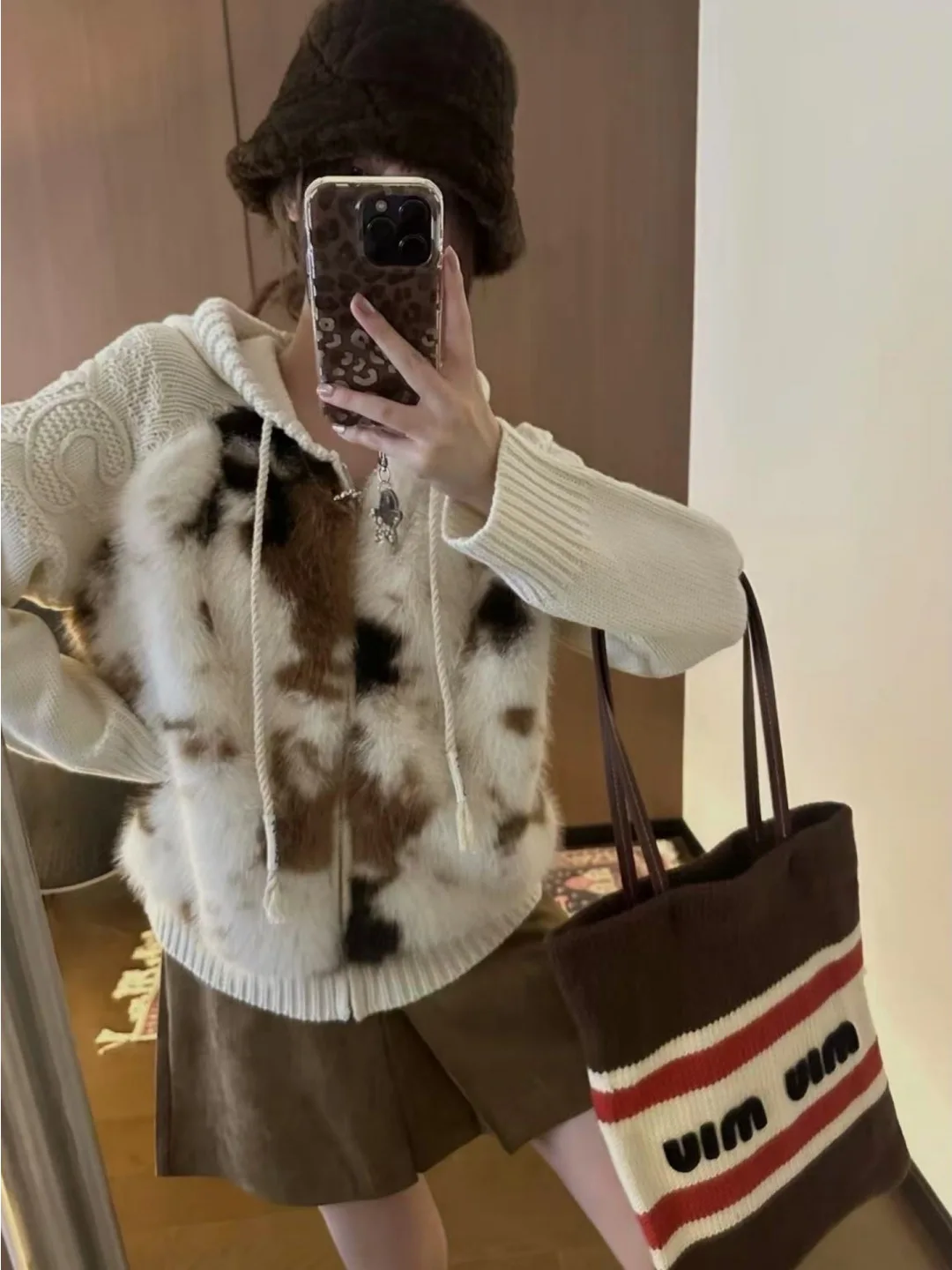 Ele зимний вязаный длинный кардиган с капюшоном, женский повседневный пальто на молнии с завязками, теплое, удобное, экологически чистое
Ele зимний вязаный длинный кардиган с капюшоном, женский повседневный пальто на молнии с завязками, теплое, удобное, экологически чистое