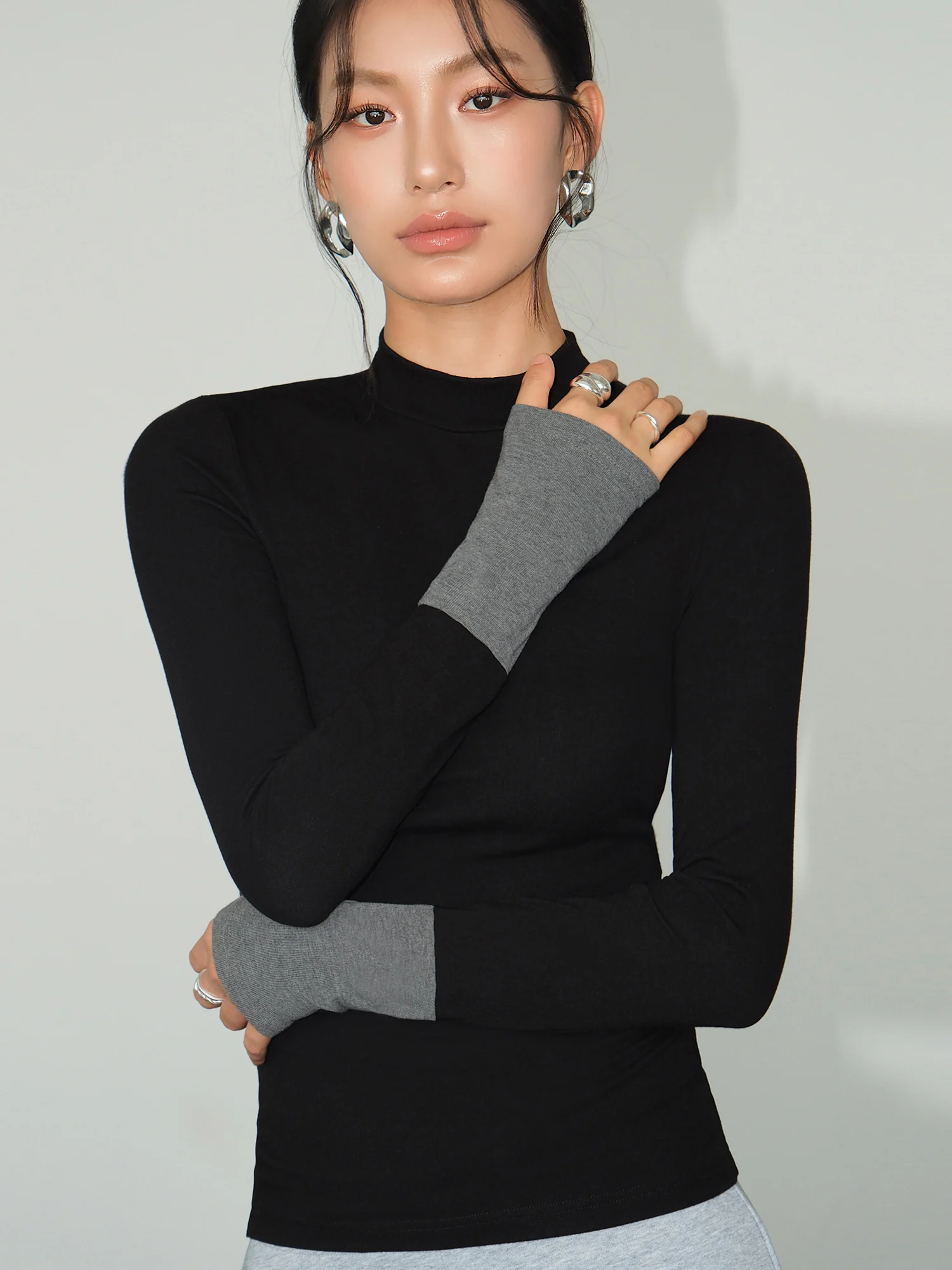 NEVA HU Women's Long Sve f High Ne Base irt Color Blo Knitted Top Slim Fit Inner Wear Autumn Winter Faion 
NEVA HU Women's Long Sve f High Ne Base irt Color Blo Knitted Top Slim Fit Inner Wear Autumn Winter Faion