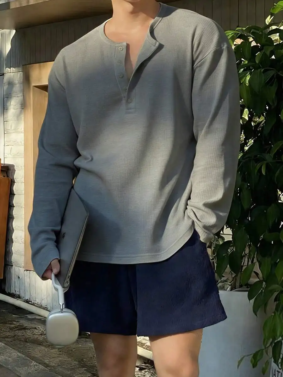 Solid Color Half-Zip Dropped Shoulder Casual Loose Fit Long Sleeve T-Shirt
Solid Color Half-Zip Dropped Shoulder Casual Loose Fit Long Sleeve T-Shirt