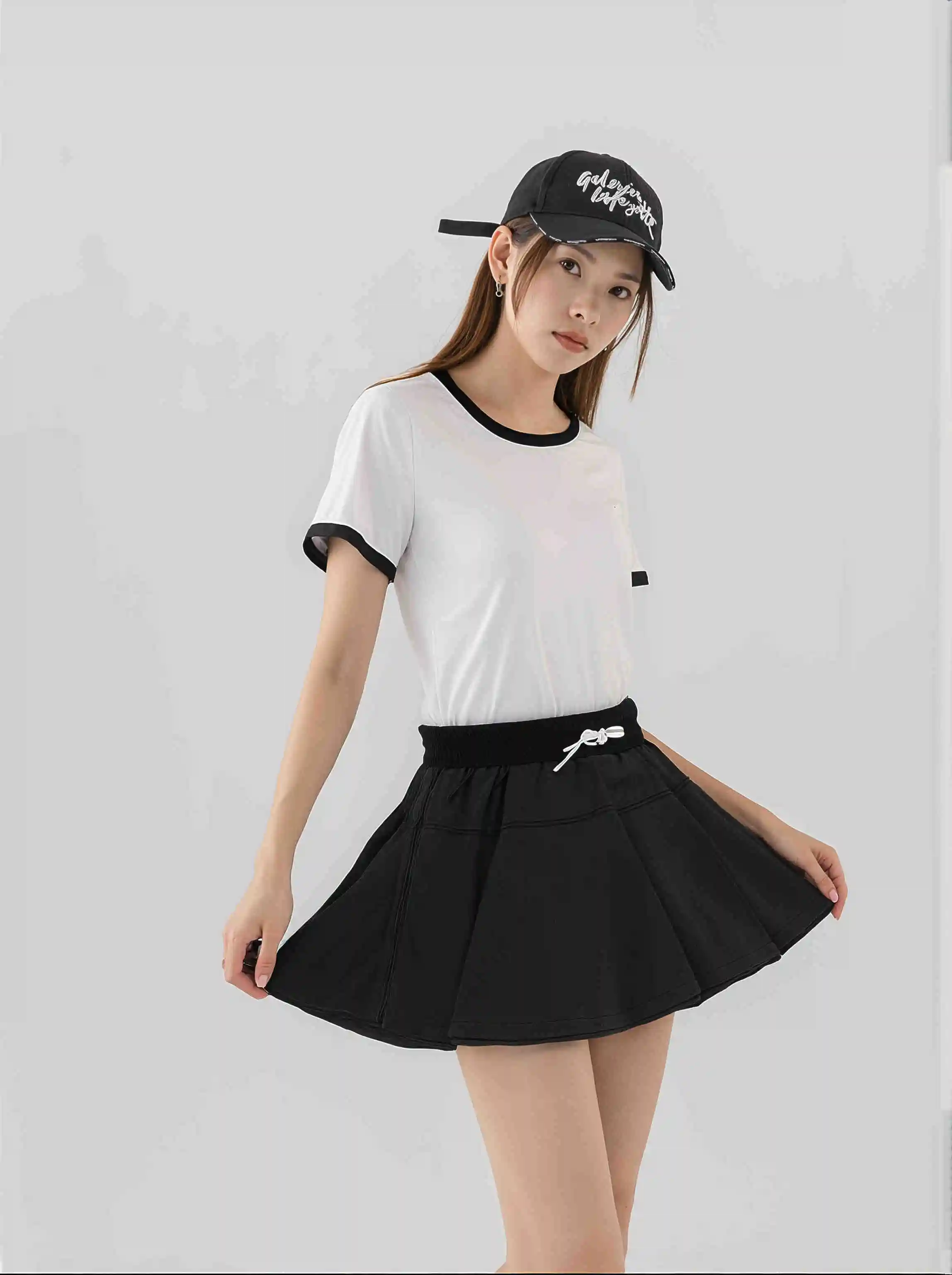 Women's Summer Japanese Soft Collegiate Style Fashion Short Sleeve Loose Casual Skirt Two-Piece Set
Women's Summer Japanese Soft Collegiate Style Fashion Short Sleeve Loose Casual Skirt Two-Piece Set