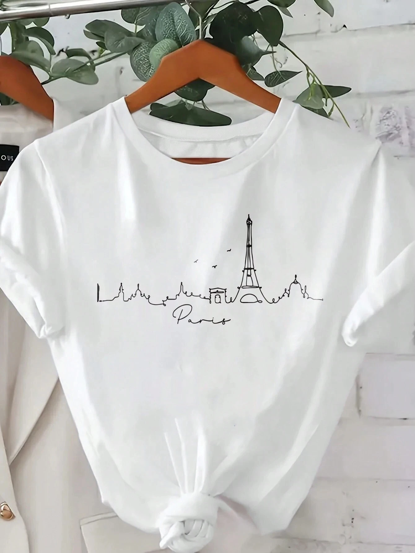 Plus Size Paris Inspired Tee White Oversized Shirt With Eiffel Tower Skyline Print For Effortless Chic
Plus Size Paris Inspired Tee White Oversized Shirt With Eiffel Tower Skyline Print For Effortless Chic