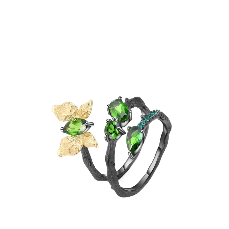 Ring inlaid with gemstones Adjustable European and American rings Medieval jewelry
Ring inlaid with gemstones Adjustable European and American rings Medieval jewelry