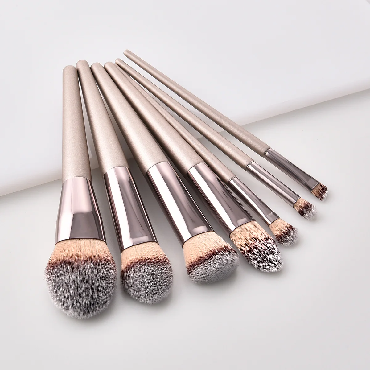 women makeup makeup brush kit cosmetics brush set women cosmetics eye makeup brush
women makeup makeup brush kit cosmetics brush set women cosmetics eye makeup brush