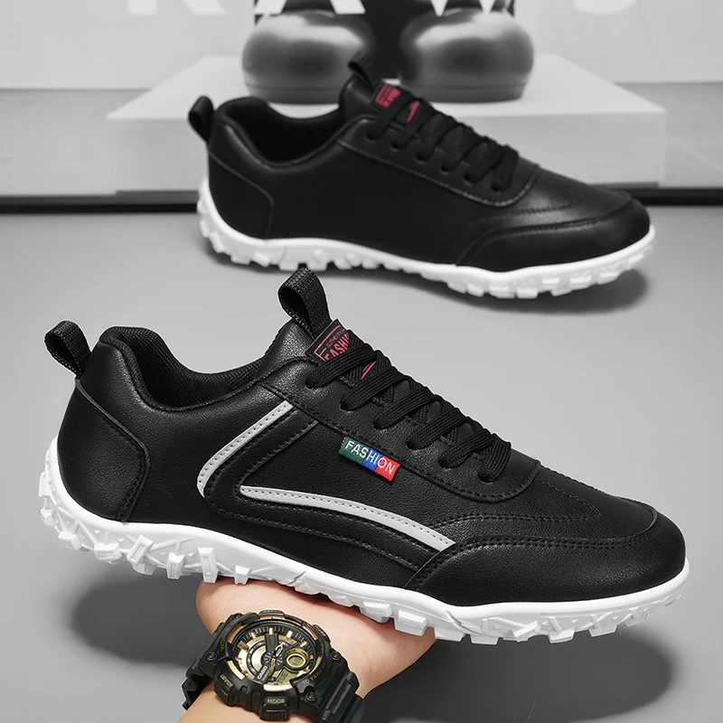 Fashionable Casual Men's Shoes Summer Trend Waterproof Non-Slip Leather Surface Work Shoes for Men Suitable for Office And Ou...
Fashionable Casual Men's Shoes Summer Trend Waterproof Non-Slip Leather Surface Work Shoes for Men Suitable for Office And Ou...