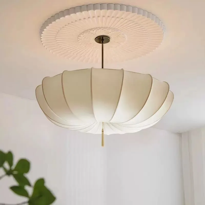 French Retro Umbrella Design Fabric Pendant Lights Bedroom Living Room Study Restaurant Wabi-sabi Style Home Decor Hanging Lamps
French Retro Umbrella Design Fabric Pendant Lights Bedroom Living Room Study Restaurant Wabi-sabi Style Home Decor Hanging Lamps