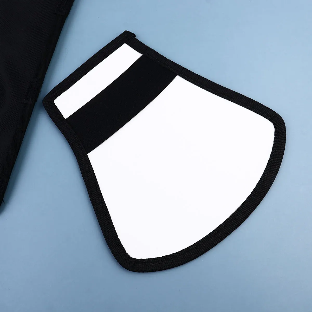 2pcs Flash Diffuser For Photography Light Reflector Soft Light Barrier Foldable Lightweight Camera Reflector Studio Outdoor Use
2pcs Flash Diffuser For Photography Light Reflector Soft Light Barrier Foldable Lightweight Camera Reflector Studio Outdoor Use