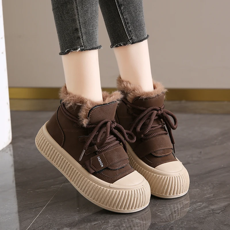 Women's Sneakers Plush Short Boots Platform Winter Versatile Casual Sports Warm Cotton Shoes Fashion Cold Proof Snow Boots 2024
Women's Sneakers Plush Short Boots Platform Winter Versatile Casual Sports Warm Cotton Shoes Fashion Cold Proof Snow Boots 2024