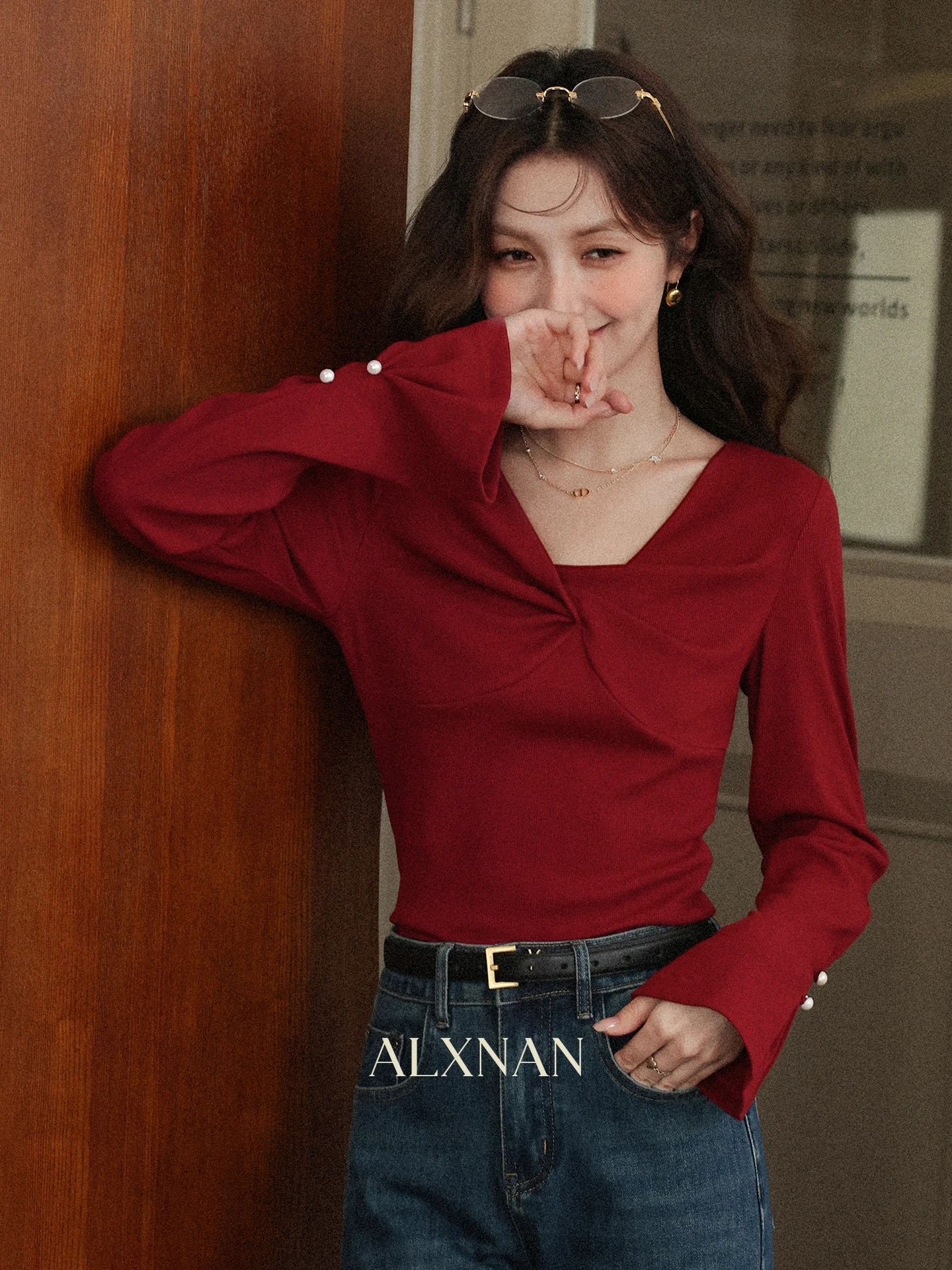 Красный вязаный свитер Rose Fraance South Deer, женский ранний осенний красивый уникальный длинный топ све, повседневный облегающий свитер
Красный вязаный свитер Rose Fraance South Deer, женский ранний осенний красивый уникальный длинный топ све, повседневный облегающий свитер