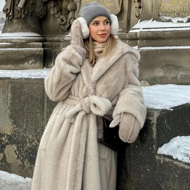 2025 Winter Women Faux Fur Long Coats Jackets Hooded Coat Thick Warm Elegant Y2k Streetwear Jacket Work Outerwear
2025 Winter Women Faux Fur Long Coats Jackets Hooded Coat Thick Warm Elegant Y2k Streetwear Jacket Work Outerwear