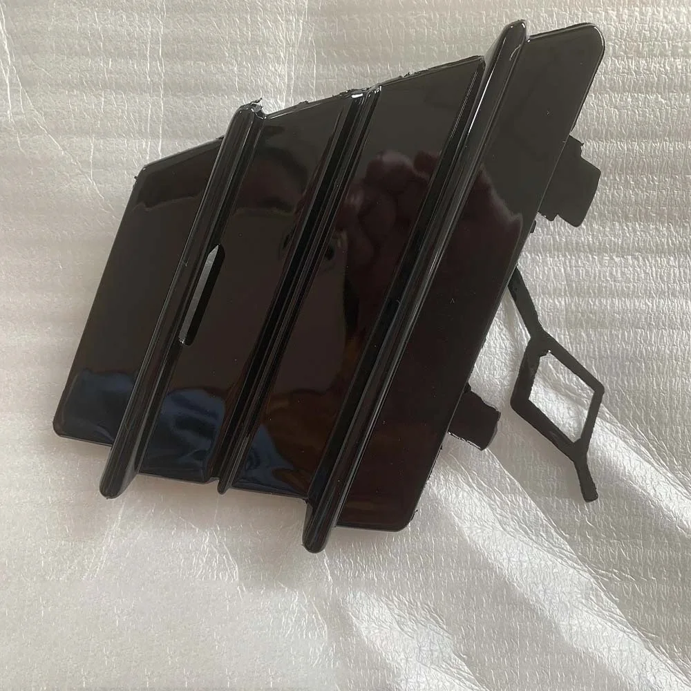 Цельная крышка буксирного крючка для Toyota YARIS US 2018- LE
Цельная крышка буксирного крючка для Toyota YARIS US 2018- LE