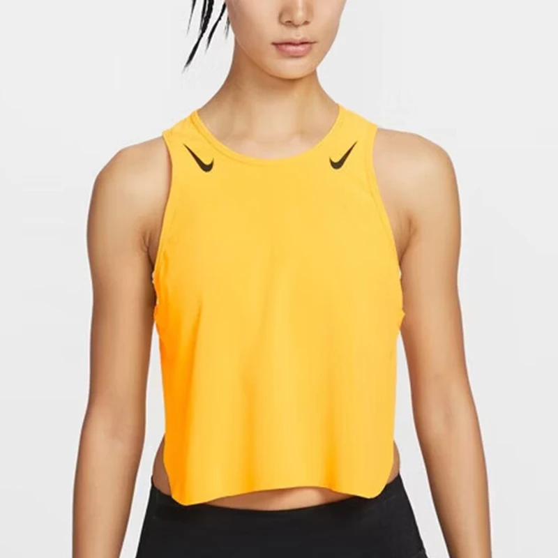 Nike Authentic Summer Women's Round Neck Short Running Sports Vest T-Shirt FN2714-845
Nike Authentic Summer Women's Round Neck Short Running Sports Vest T-Shirt FN2714-845