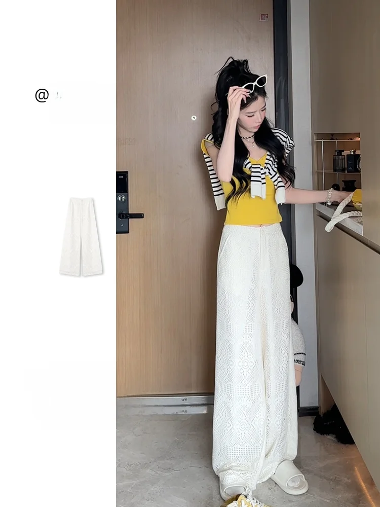 Loose Lace Hollow out Hook Design Wide Leg Pants Women's High Waist Long Straight Cut Polyester Cotton Blend Summer Casual Tr...
Loose Lace Hollow out Hook Design Wide Leg Pants Women's High Waist Long Straight Cut Polyester Cotton Blend Summer Casual Tr...