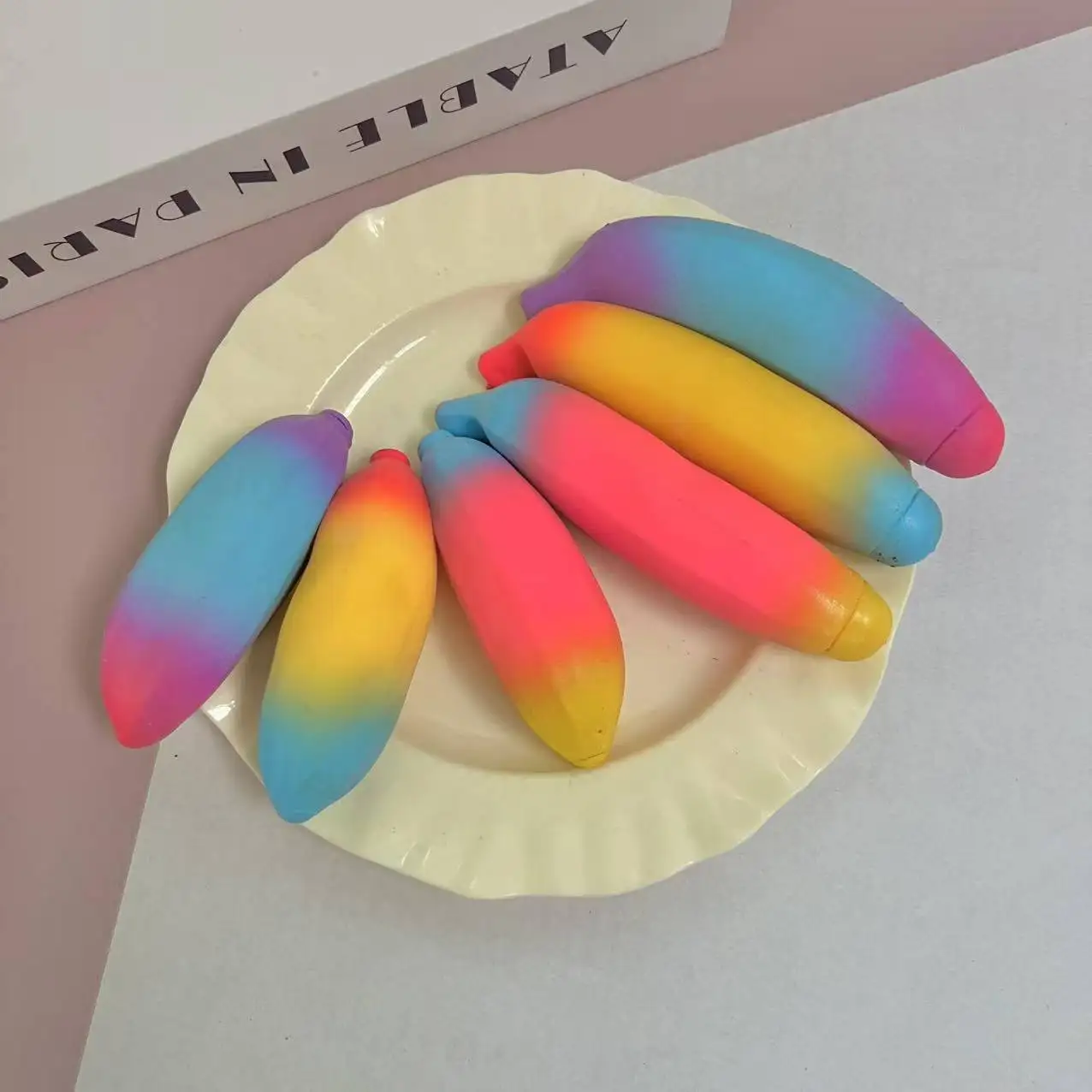 Игрушка-антистресс в виде банана для снятия стресса, креативная музыкальная игрушка для детей, имитирующая растягивание и размягчение фрукта.
Игрушка-антистресс в виде банана для снятия стресса, креативная музыкальная игрушка для детей, имитирующая растягивание и размягчение фрукта.