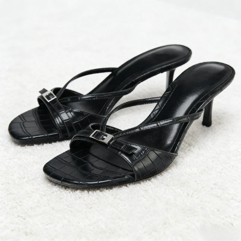 Summer 2026 Designer Heels Slippers Women Open Toe Comfort Casual Slides Female Metal Buckle Mature Fashion Women Sandals
Summer 2026 Designer Heels Slippers Women Open Toe Comfort Casual Slides Female Metal Buckle Mature Fashion Women Sandals