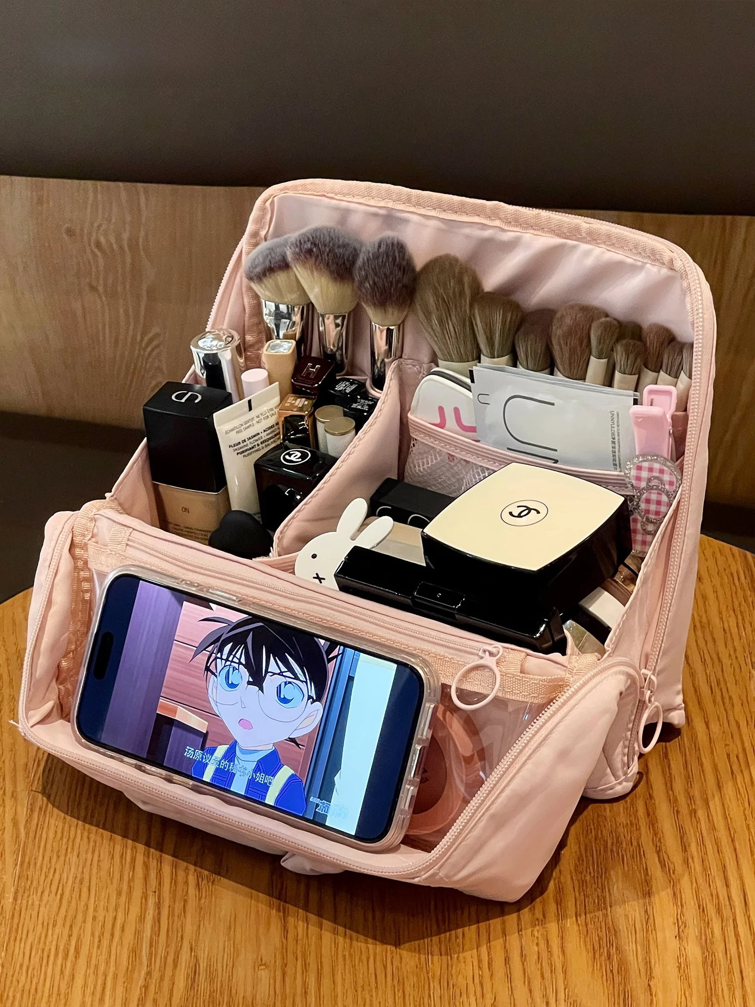 Сумка-органайзер для путешествий большой вместимости, портативная женская косметичка, милая прямоугольная сумка из полиэстера
Сумка-органайзер для путешествий большой вместимости, портативная женская косметичка, милая прямоугольная сумка из полиэстера