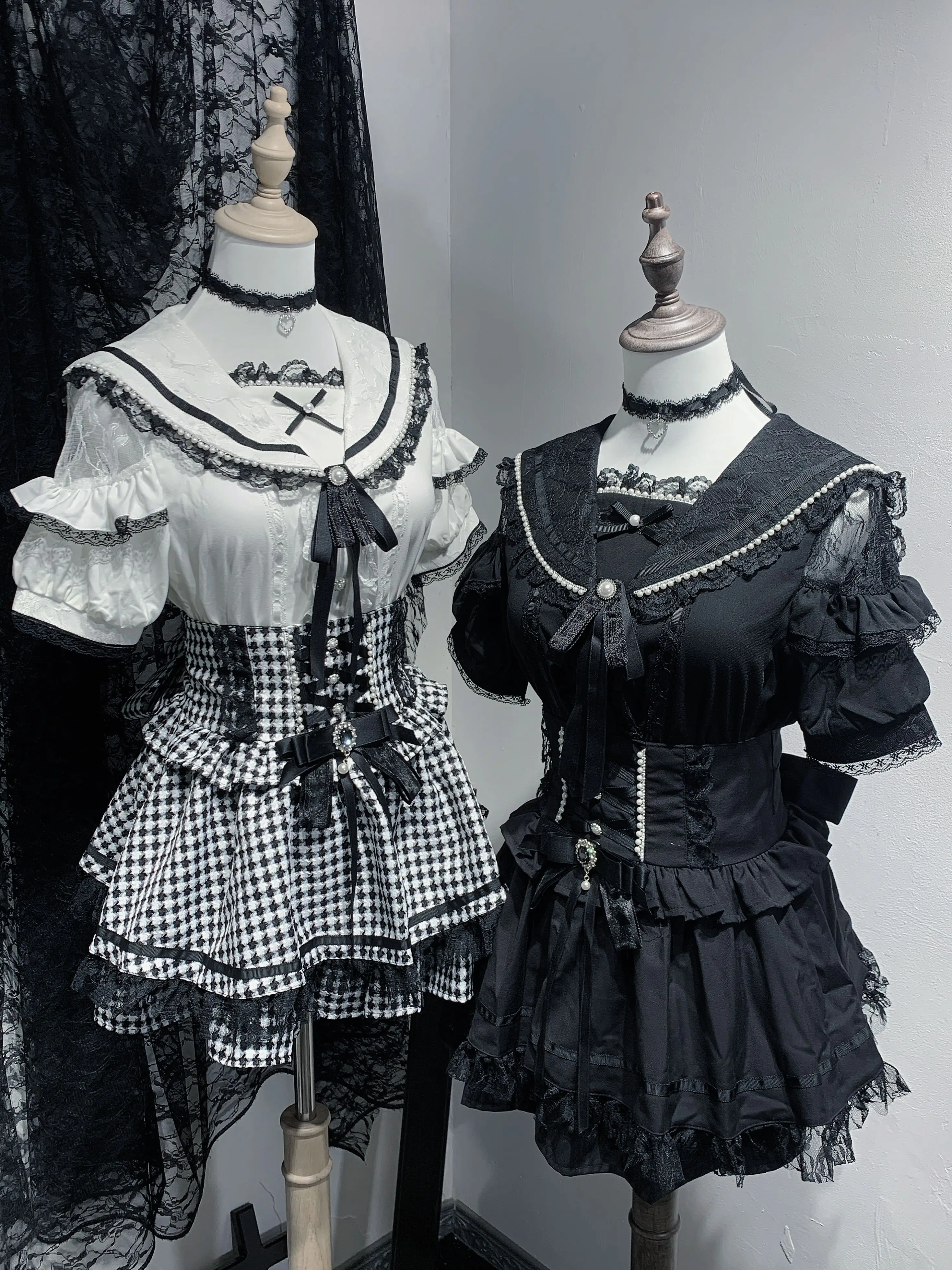 Original Mass-produced Mine-tie Sailor Collar Bow Lace Shirt Japanese Subculture Long-sleeved Loose Girl Lolita Top 2025 Summer
Original Mass-produced Mine-tie Sailor Collar Bow Lace Shirt Japanese Subculture Long-sleeved Loose Girl Lolita Top 2025 Summer