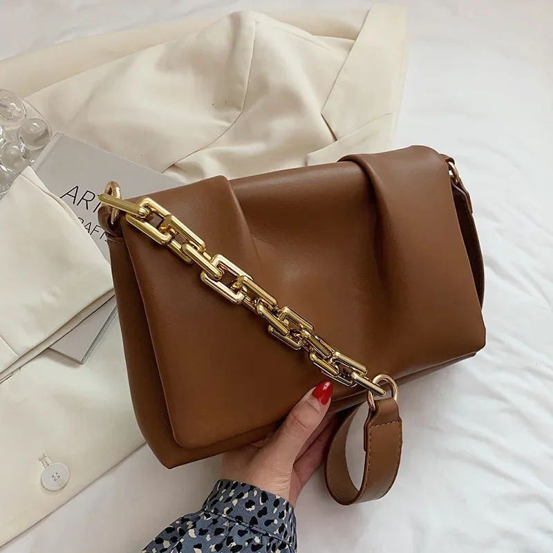 2023 Women's Bags Handbags Cloud Design Shoulder Bags Crossbody Bag Chain Clutch Bag
2023 Women's Bags Handbags Cloud Design Shoulder Bags Crossbody Bag Chain Clutch Bag