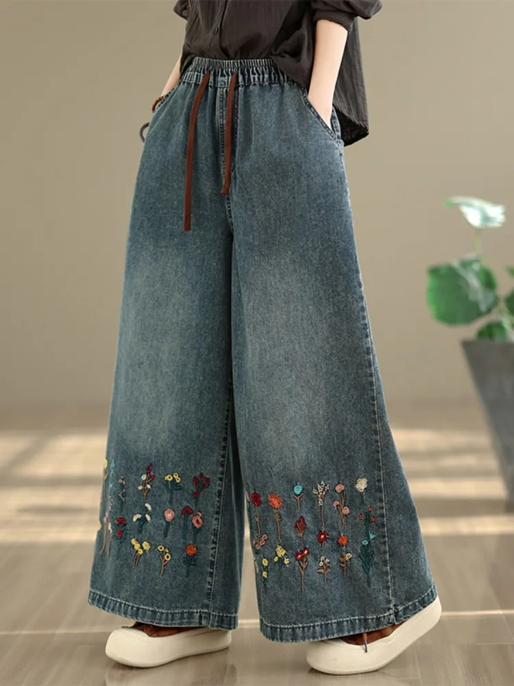 plus Size Retro Embroidered Denim Wide Leg Pants Women's Spring Elastic Waist Drawstring Casual Wide Leg Long Trousers
plus Size Retro Embroidered Denim Wide Leg Pants Women's Spring Elastic Waist Drawstring Casual Wide Leg Long Trousers