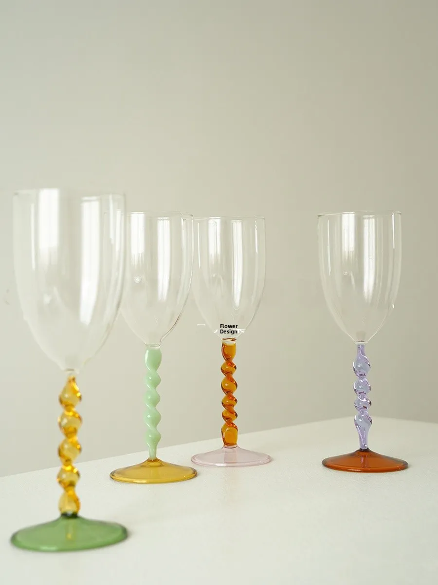 Handmade High Footed Wine Glasses Heat Resistant Glass Red Wine Cup Quality Handcraft Gift for Wine Water And Cocktail
Handmade High Footed Wine Glasses Heat Resistant Glass Red Wine Cup Quality Handcraft Gift for Wine Water And Cocktail